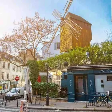 Апартаменты Dernier Etage A Montmartre