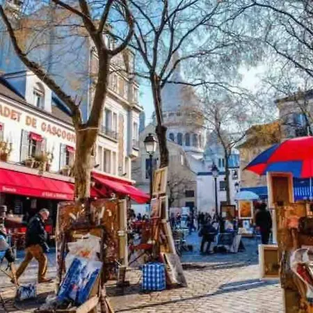 Dernier Etage A Montmartre Párizs